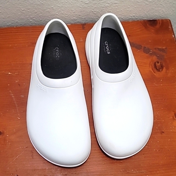CROCS DUAL COMFORT LOCK SLIP ON SLIP RESISTANT CLOG WHITE MEN'S SHOES SIZE 11 - Picture 1 of 8